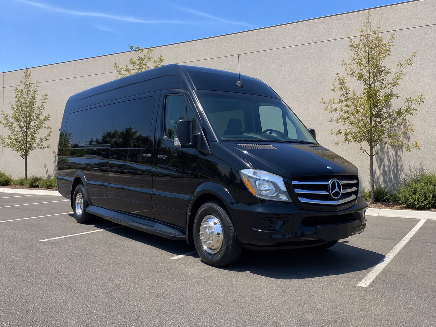 redwood city long distance transportation onboard seating