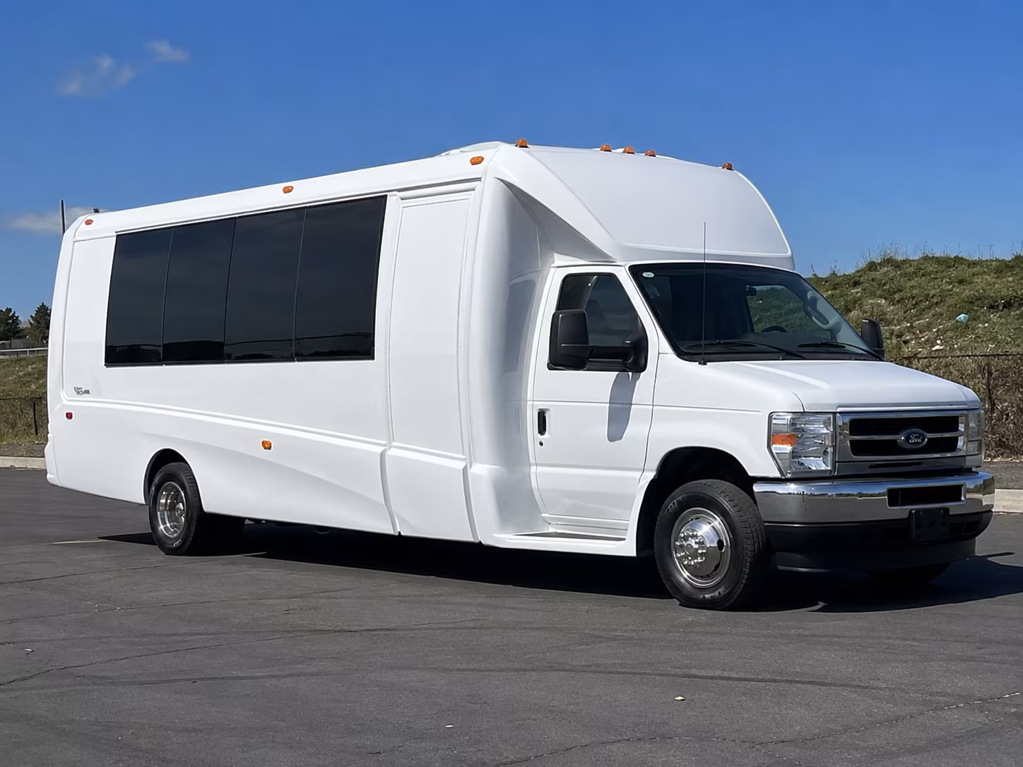 redwood city night out party bus rental