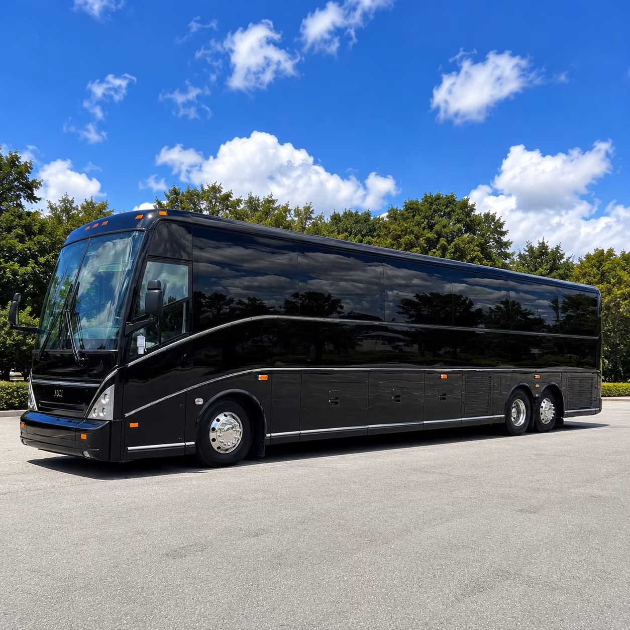 redwoodcitycharterbuscompany com can handle group airport transfers to sfo sjc and oak