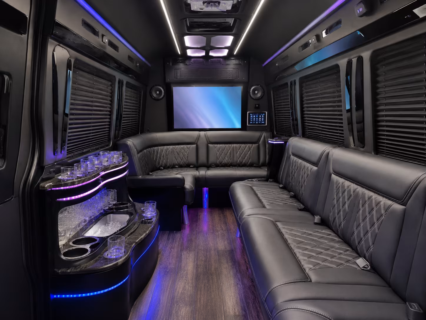 redwoodcitycharterbuscompany com makes it easy to book concert transportation for any group size