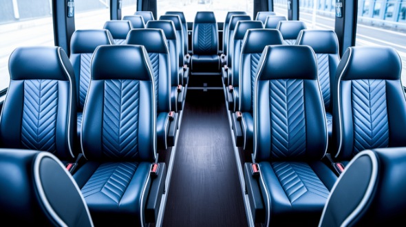 15 passenger minibus rental redwood city